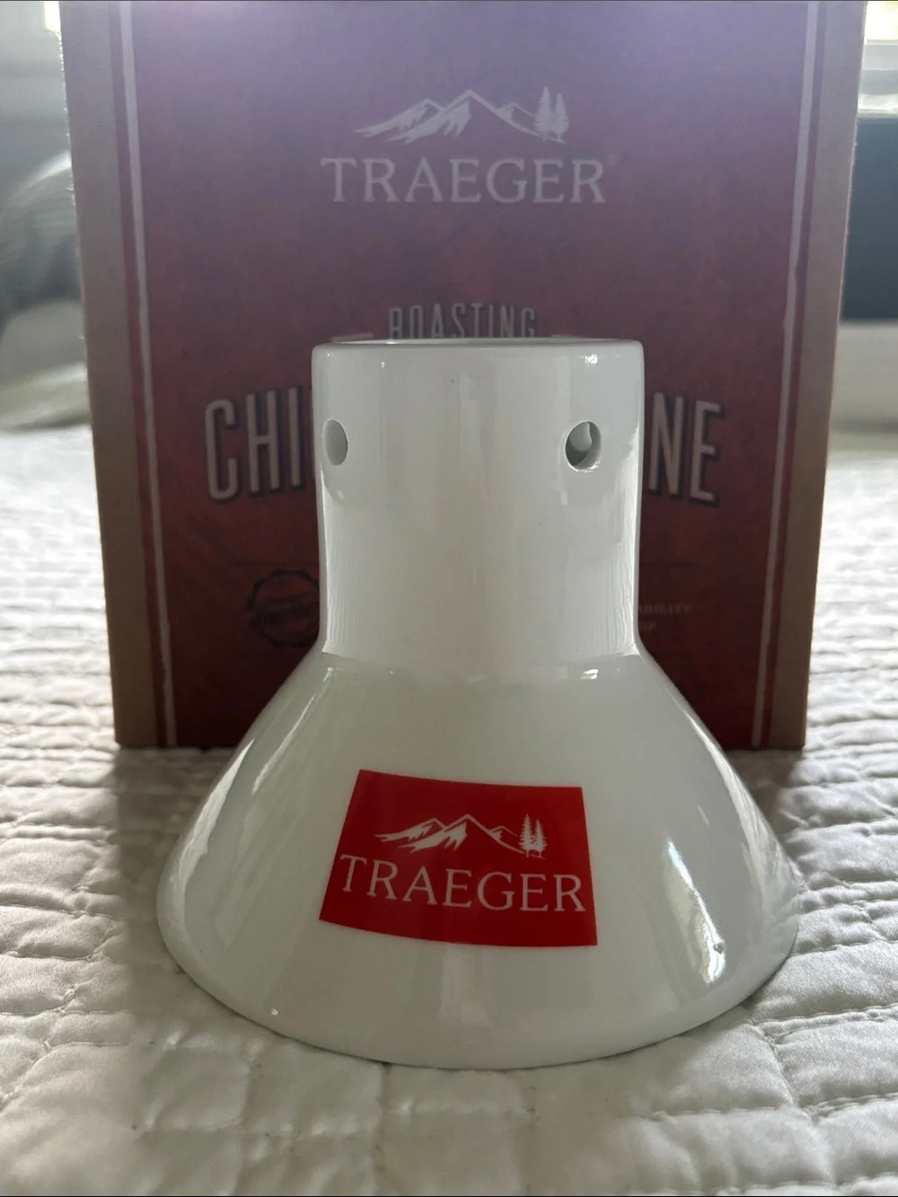 Traeger Porcelain Roasting Chicken Throne
